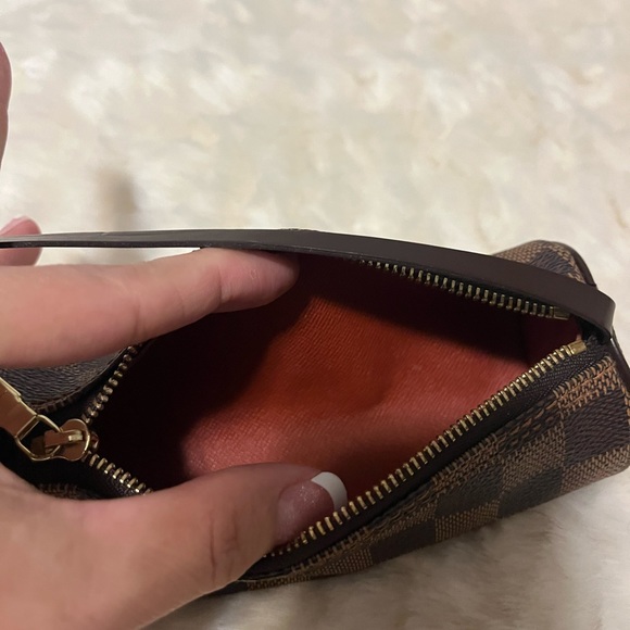 Louis Vuitton Damier mini Pappillon - Picture 2 of 4